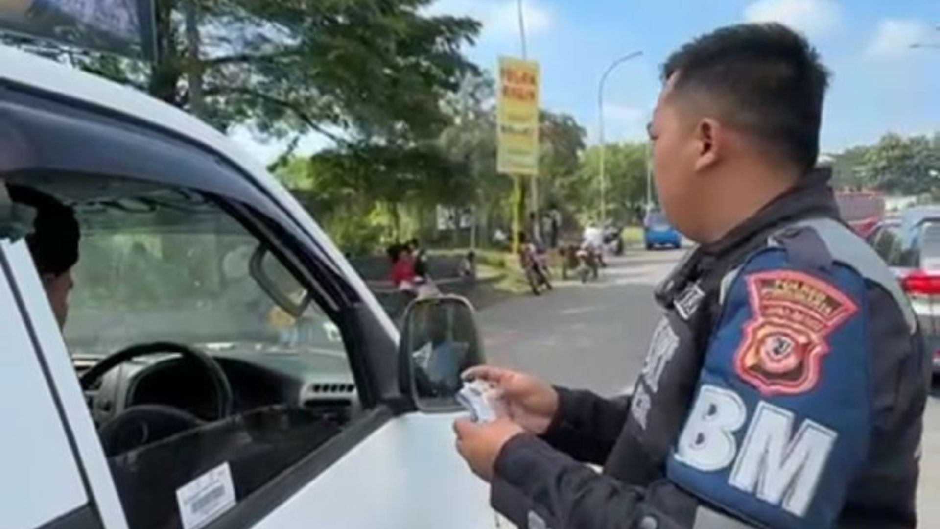 Penertiban Kendaraan Terbuka di Cikopo, Polisi Utamakan Keselamatan Pengguna Jalan