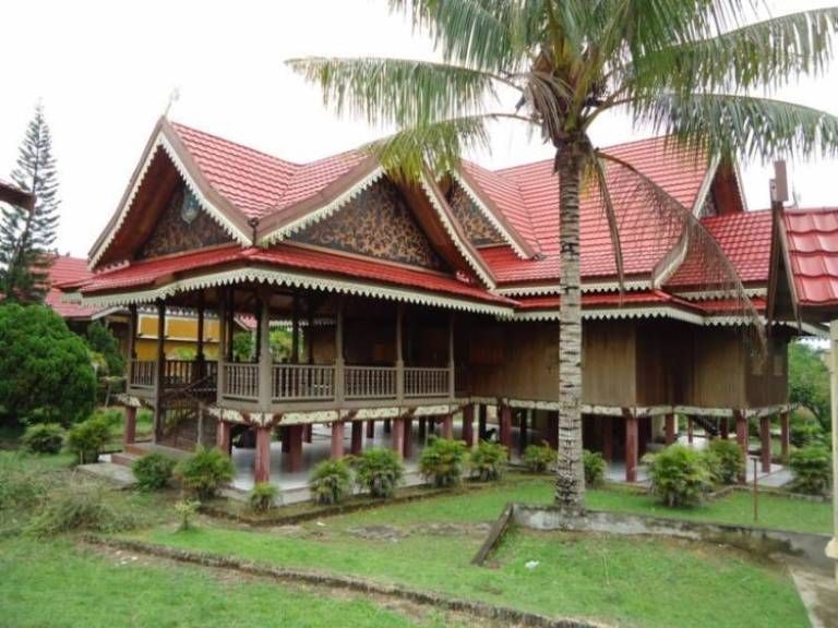 Daftar Rumah Adat Khas Jambi: Nama, Ciri Khas, dan Makna di Balik Bangunannya