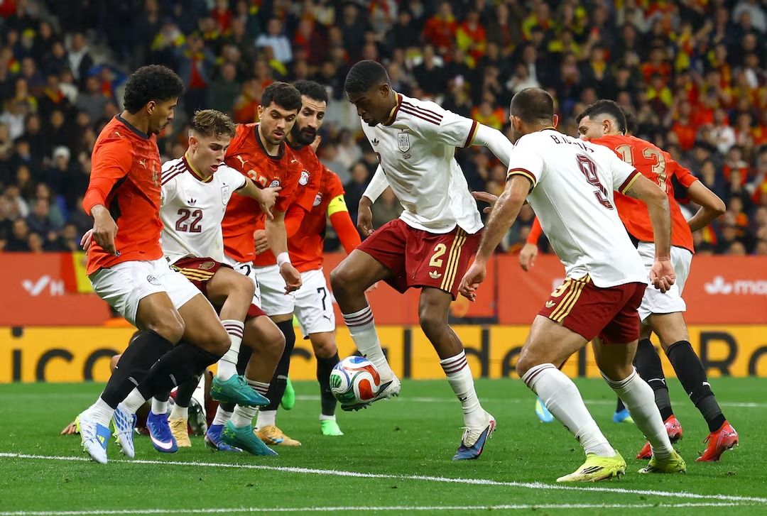 Ricuh di Stadion! Polisi dan Federasi Akan Selidiki Nyanyian Islamofobia Saat Spanyol vs Mesir