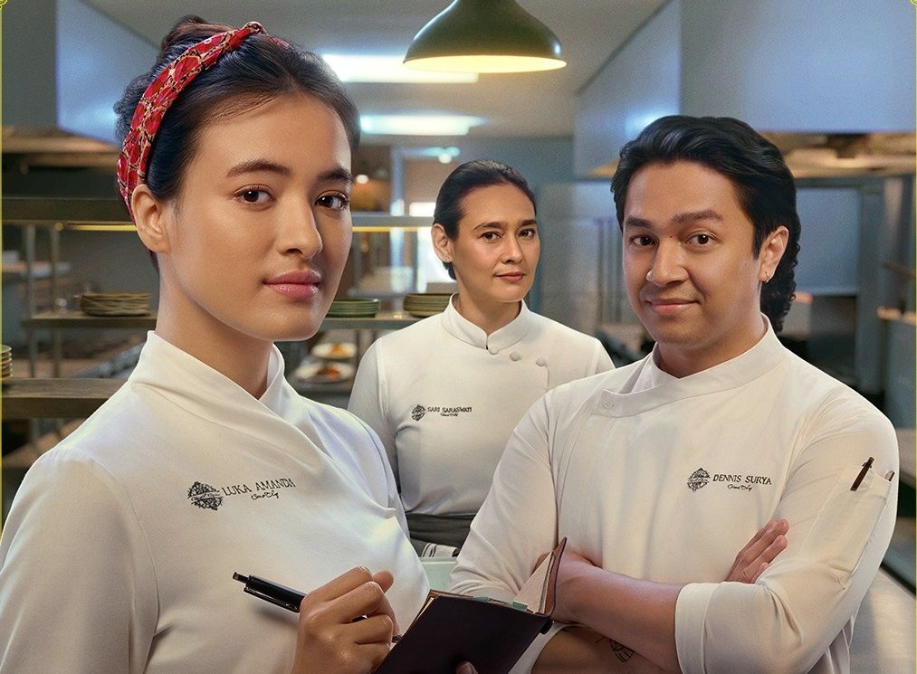 Deva Mahendra Jadi Beli Gyuto Knife buat Motong Sayuran Saat Bulan Purnama usai Syuting Luka, Makan, Cinta