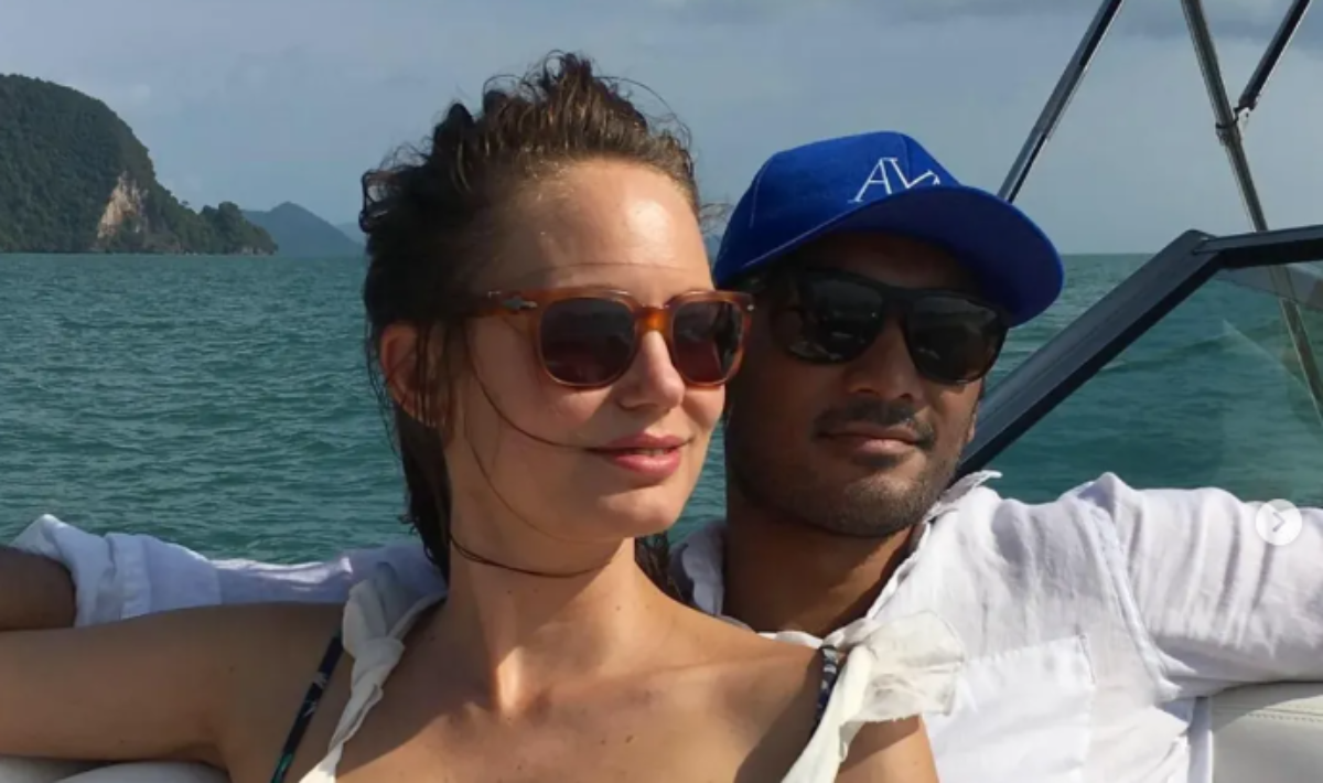 7 Aktor Indonesia yang Menikah dengan Bule, Siapa Paling Romantis?