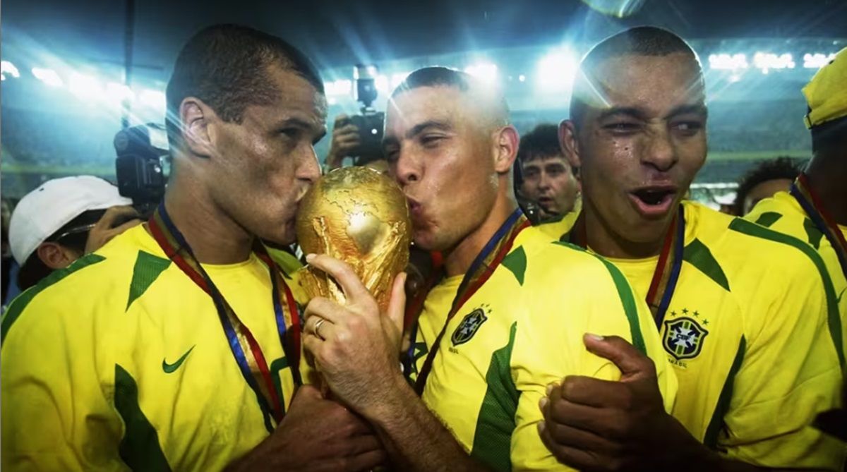 Jogo Bonito Taktik Andalan Timnas Brasil: Sudah Usang atau Masih Relevan dengan Sepak Bola Modern?