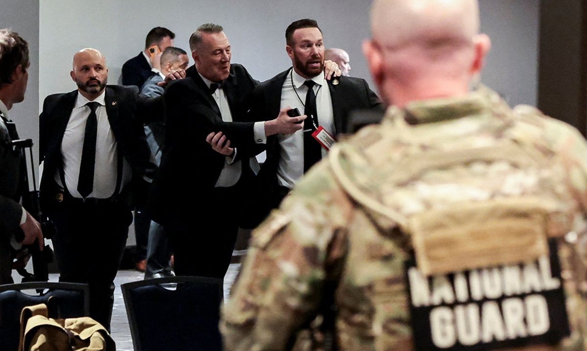 Petugas Tertembak saat Acara Makan Malam, Trump Sebut Pelaku Bersenjata Sudah Ditangkap