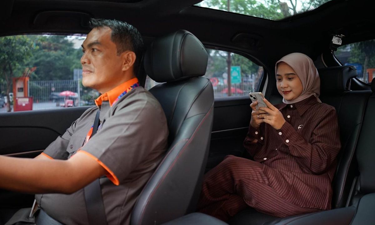 Dorong Mobilitas Korporasi Berkelanjutan, Putri Indonesia 2026 Gunakan Kendaraan Listrik