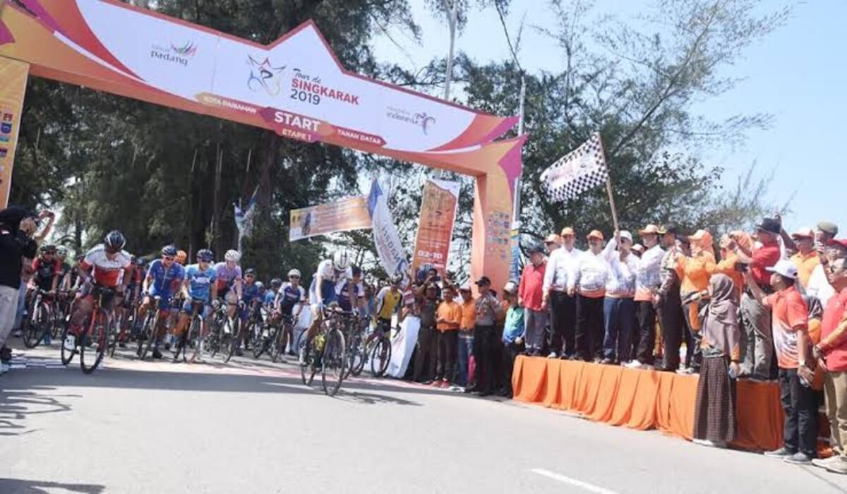 Kemenpar Tunjukkan Komitmennya Dalam Menghadirkan Kembali Ajang Tour De Singkarak di Tahun Depan