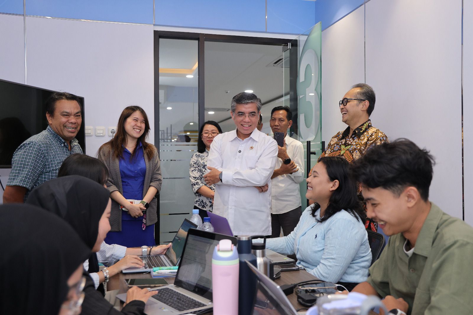Menaker Dorong Sertifikasi Kompetensi untuk Tingkatkan Daya Saing Lulusan Magang