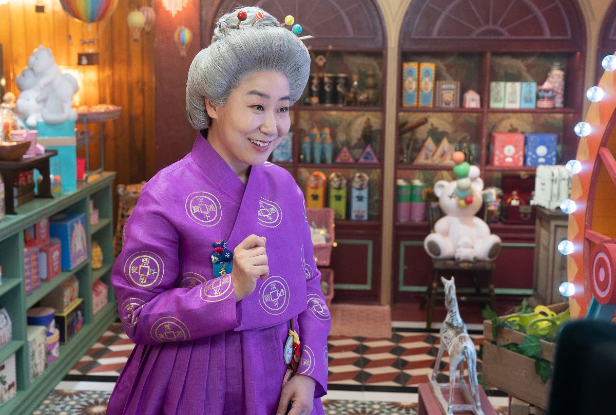 Sinopsis Mysterious Snack Store Junchundang, Film Fantasi Korea Penuh Misteri
