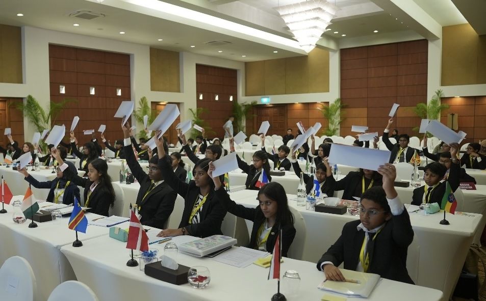 Asah Kepemimpinan, Generasi Muda Indonesia Ikut Konferensi Global di Maldives