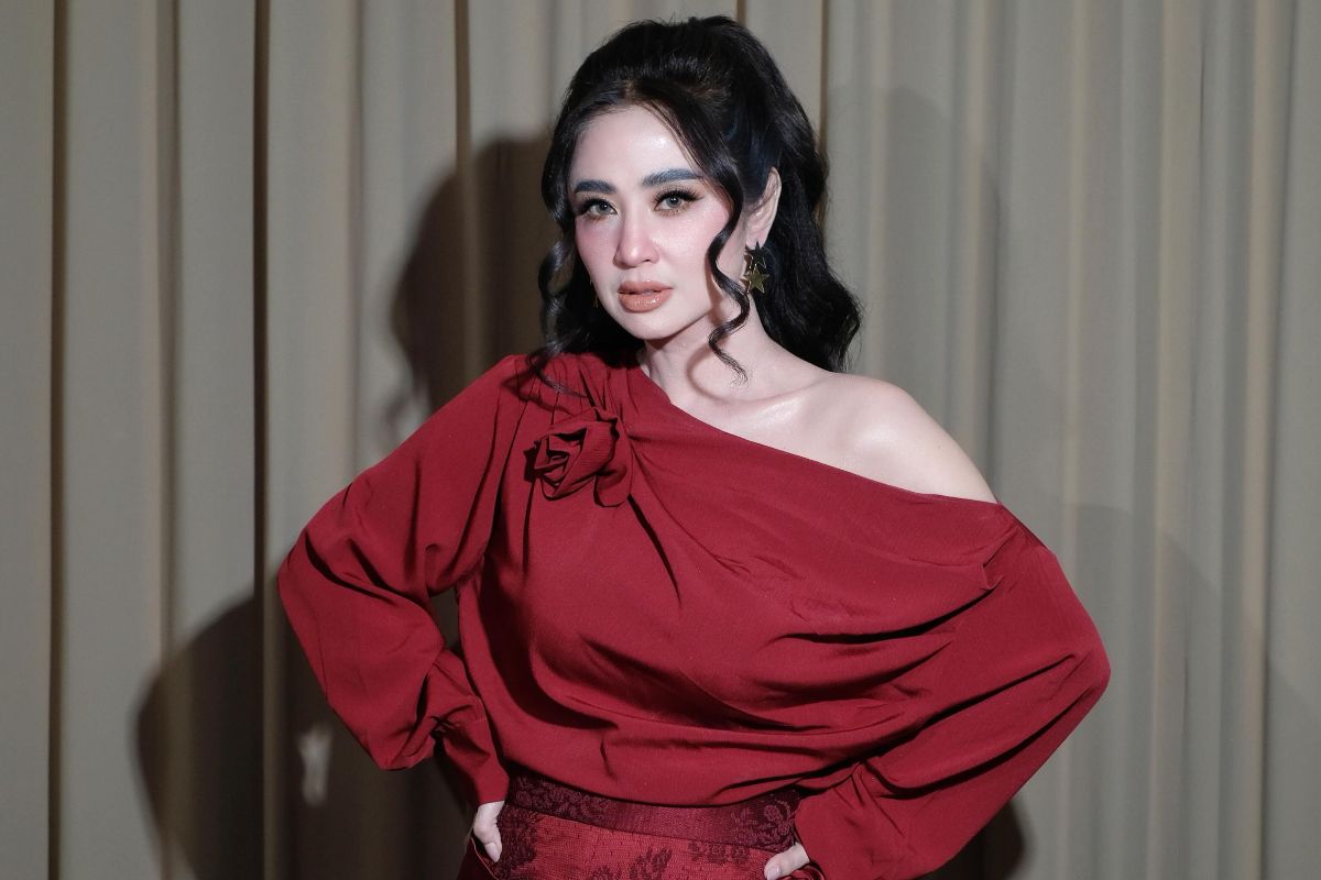 Identitas Dipakai Akun Medsos, Dewi Perssik Lapor ke Polda Metro Jaya