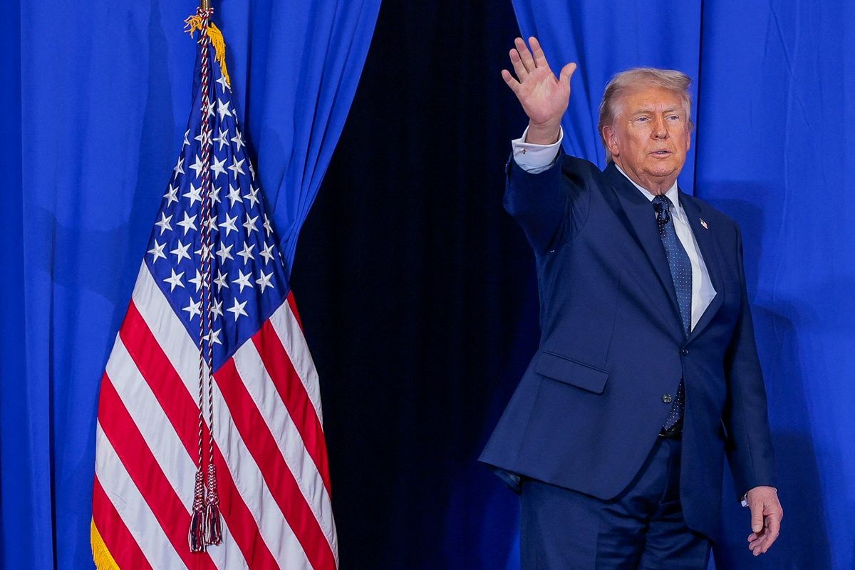 Donald Trump dan Presiden Iran Tanda Tangan Kesepakatan Damai