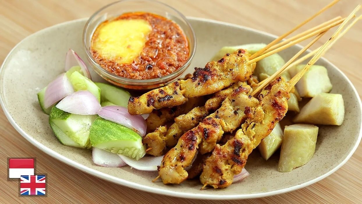 Cara Membuat Sate Ayam Singapura yang Empuk dan Kaya Rempah