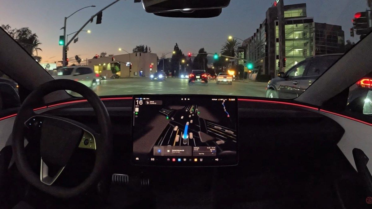 Tesla Hapus Nama Full Self-Driving di China, Diganti Jadi Tesla Assisted Driving
