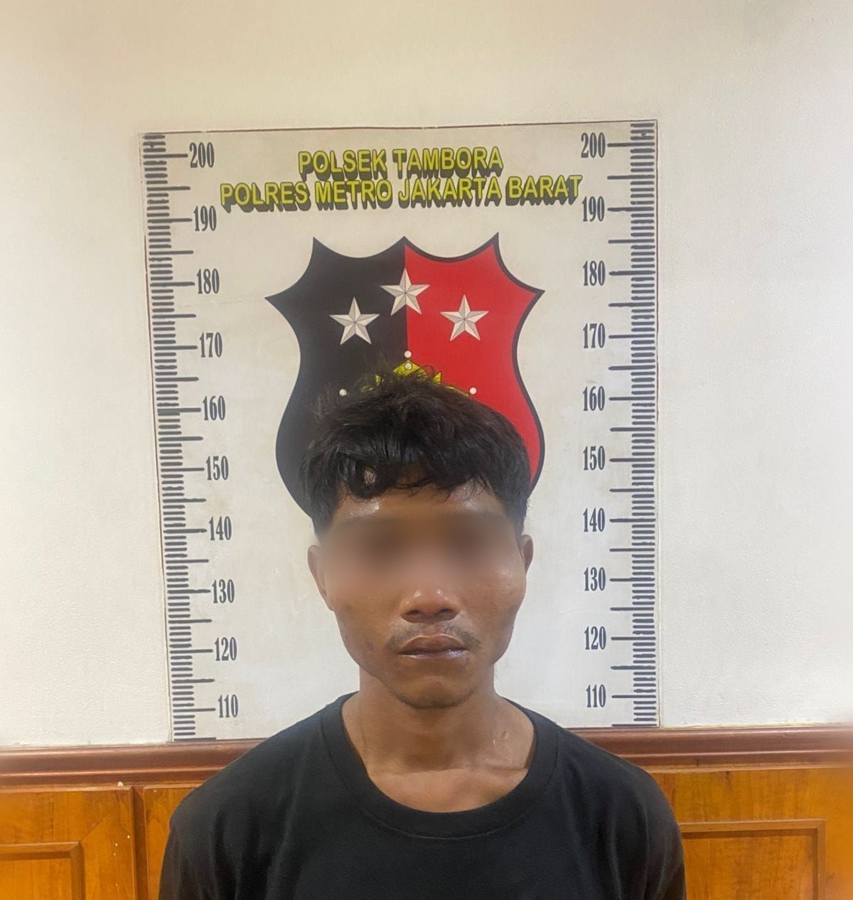 Patroli Siskamling Warga di Jakbar Gagalkan Aksi Tawuran, Remaja Bersajam Diamankan