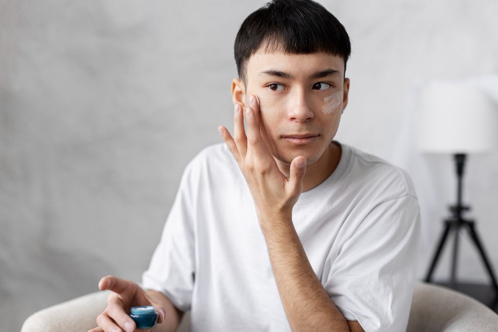 Kenapa Sunscreen Penting untuk Anak Muda? Ini Alasannya