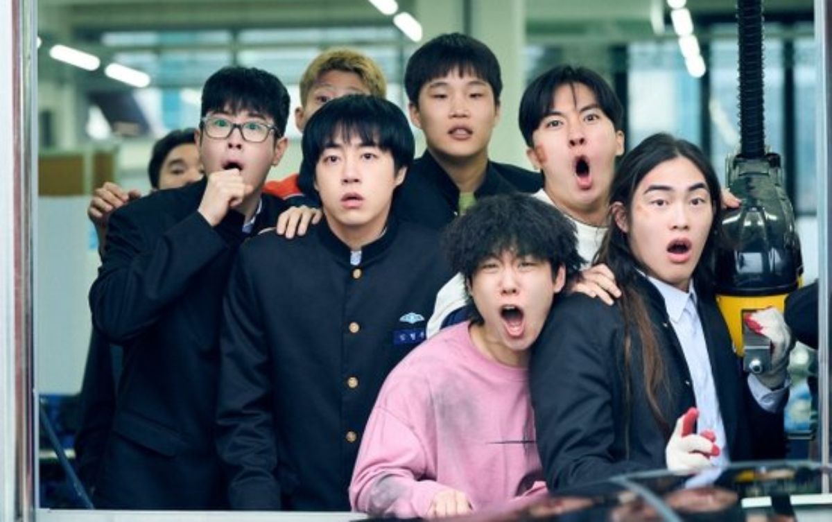 6 Alasan Nonton Teach You a Lesson, Drakor Action Sekolah Netflix yang Unik!
