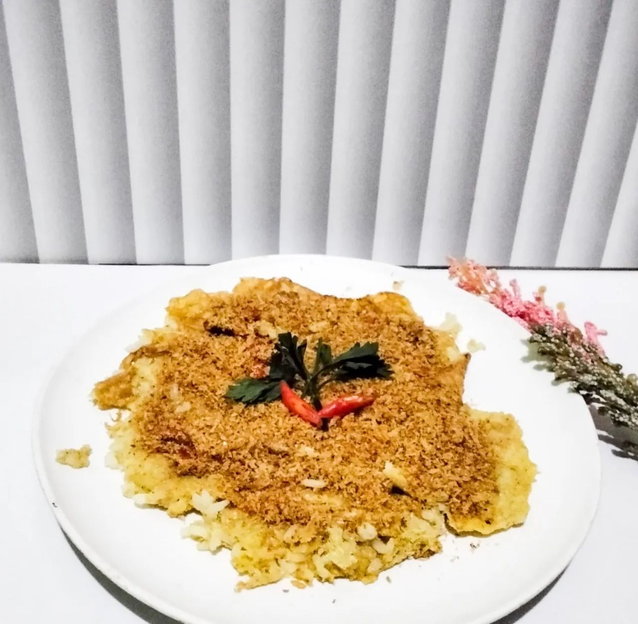 Cara Membuat Kerak Telor Serundeng yang Praktis dan Mengenyangkan