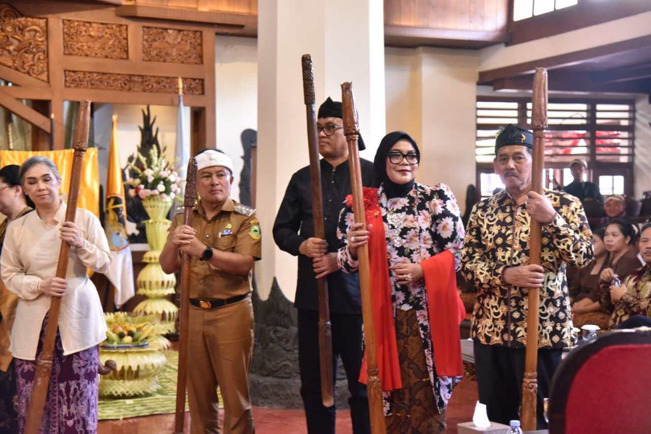 Tradisi Seren Taun 1957 Saka Kembali Menghidupkan Nilai Syukur dan Persaudaraan