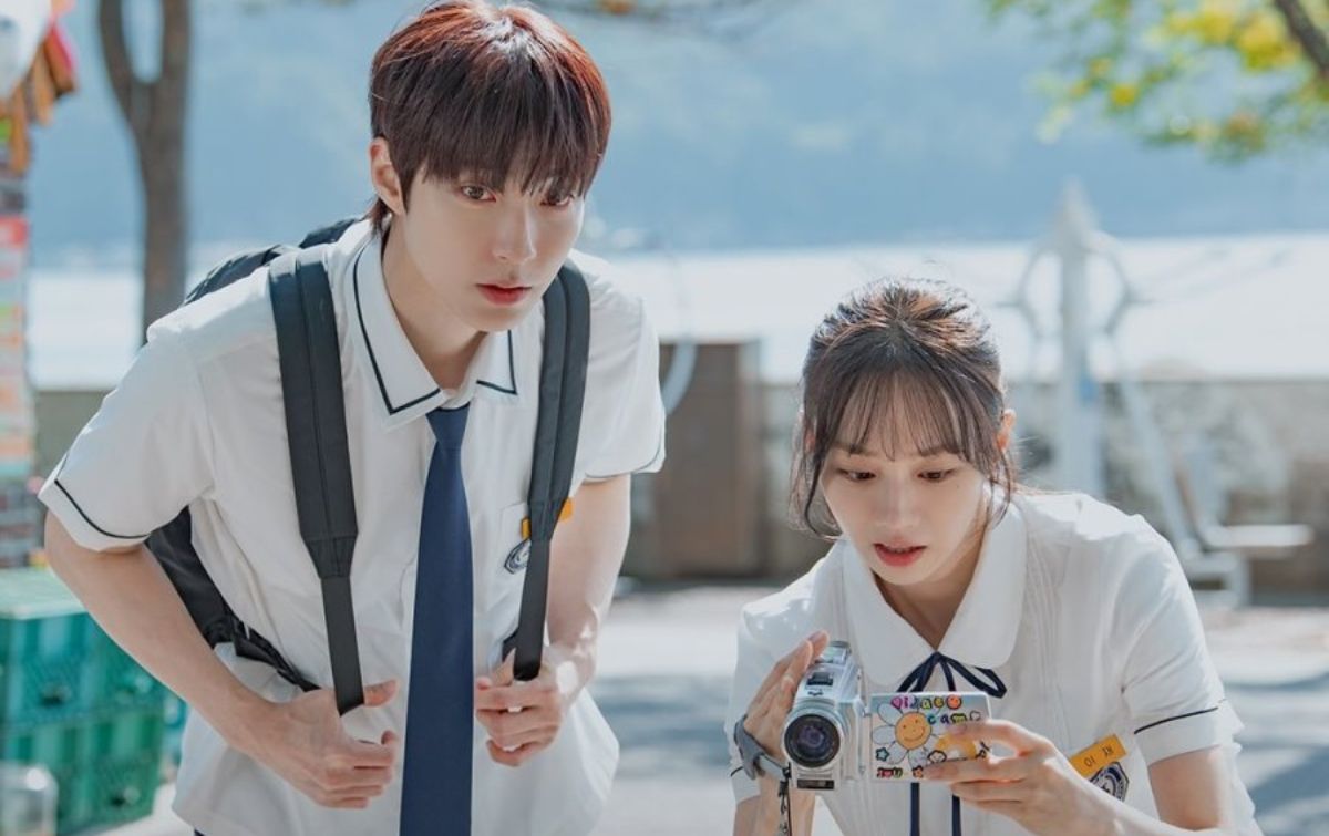 8 Drakor Lee Hyeri Seru dan Bikin Baper, Wajib Ditonton!