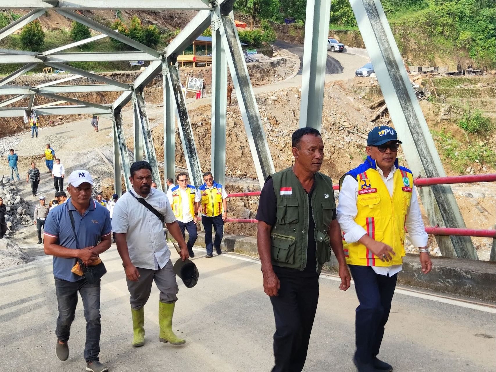Masih Rawan Longsor, BPJN Minta Warga Hindari Jalur Enang-Enang