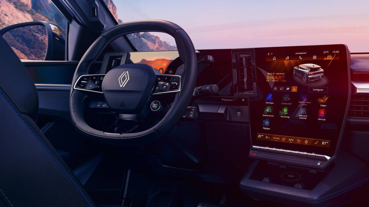 Renault Megane E-Tech Dapat Upgrade Besar-besaran, Cas 15-80 Persen Cuma Butuh 24 Menit