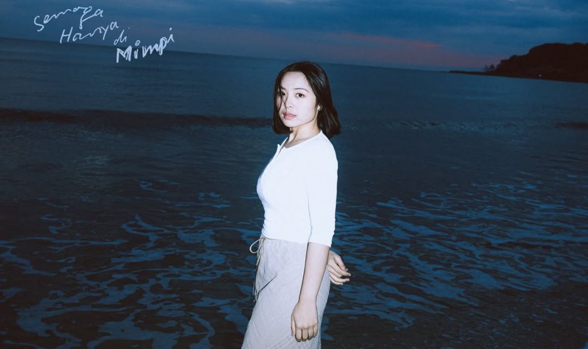10 Lagu Bernadya di Album Semoga Hanya di Mimpi, Liriknya Penuh Makna!