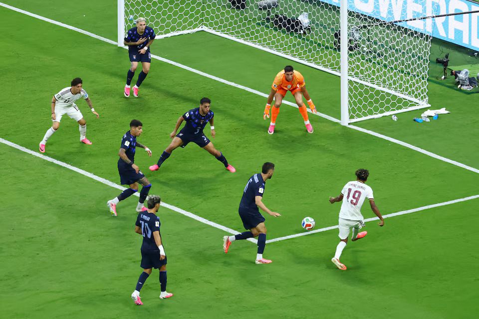 Uruguay Tersisih dari Piala Dunia 2026, Marcelo Bielsa Ngerasa Galau Banget!