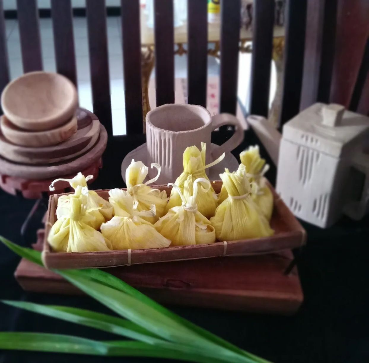Kombinasi Ketan Legit dan Tekstur Renyah Jagung Manis, Camilan Tradisional Ini Dijamin Bikin Kangen Kampung Halaman