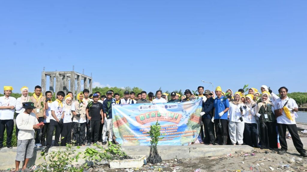 Kolaborasi Pemkab Cirebon dan IPM Tanam Mangrove untuk Lindungi Kawasan Pesisir