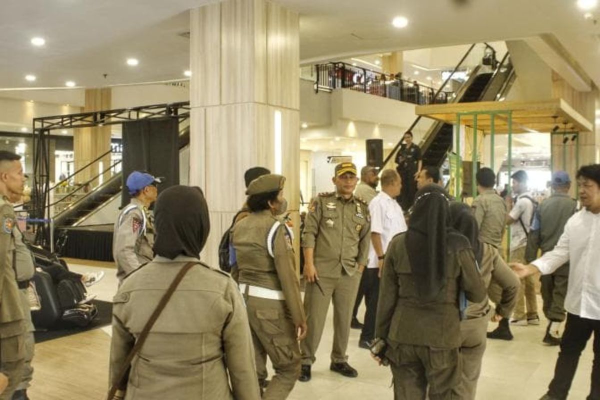 ASN Kota Gorontalo Kena Razia Satpol PP saat Asyik Keluyuran di Jam Kerja