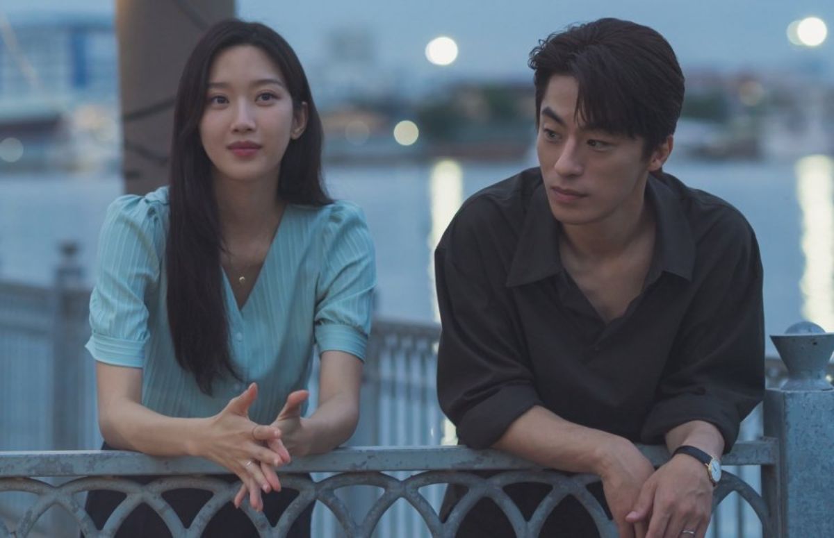7 Alasan Nonton Once We Were Us , Film Romantis Korea dengan Sad Ending