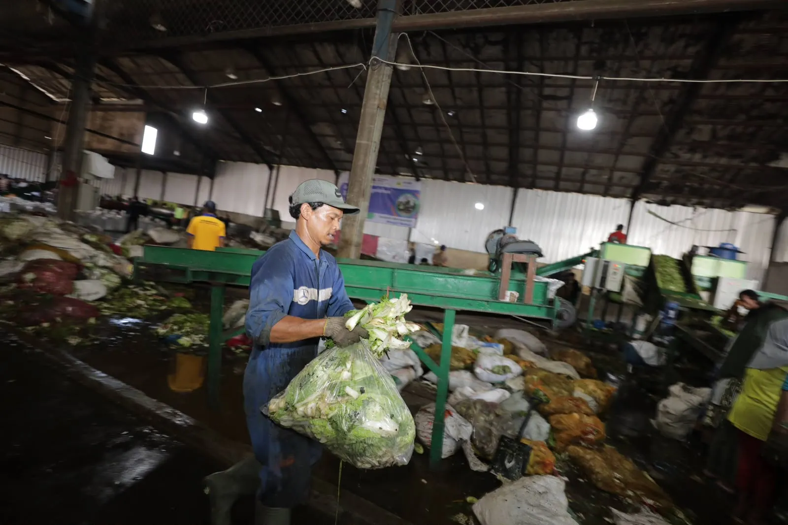 Sekda Bandung Apresiasi Aparat Kewilayahan atas Penanganan Sampah dan Sukses Agenda Asia Afrika