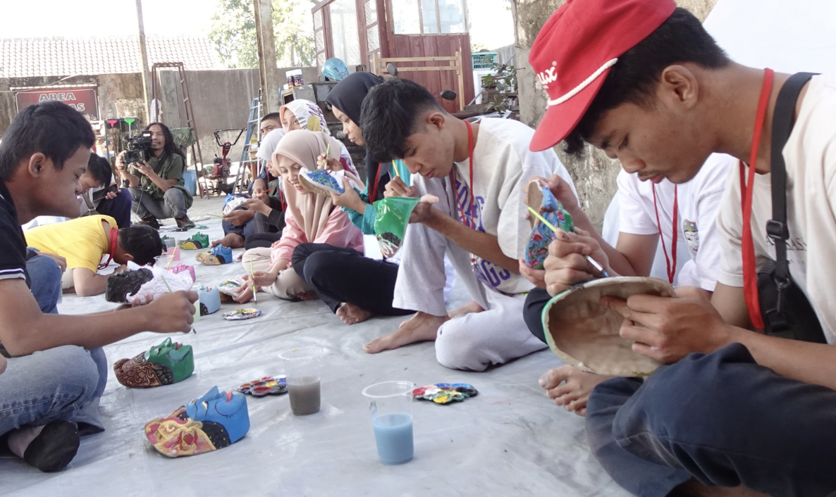 Workshop Melukis Topeng Malang untuk Difabel, Ruang Kreatif yang Menyatukan Seni, Budaya, dan Kesetaraan