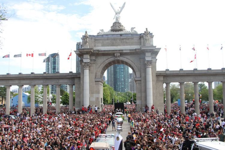 Penembakan di Tengah Pesta Juara Raptors, 2 Orang Terluka 