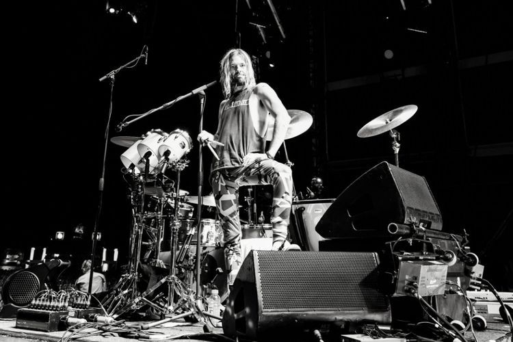Foo Fighters Siap Prakarsai Reuni Oasis