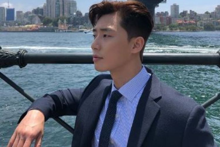 Rayakan 14 Tahun Karier, Park Seo Joon Sumbang 100 Juta Won untuk Anak Penderita Kanker