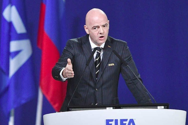 Gaji dan Bonus Infantino Melejit, FIFA Targetkan Pendapatan Rp224 Triliun