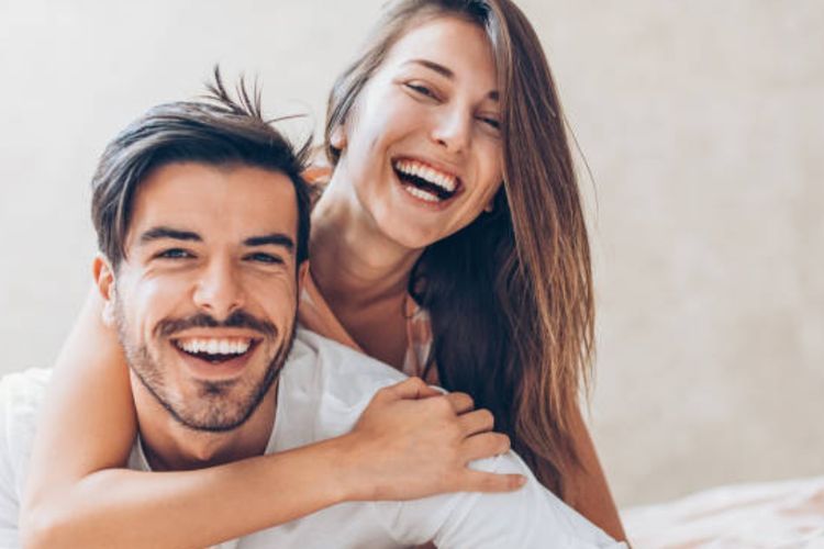 Tips Membangun Hubungan Sehat agar Bahagia dengan Pasangan