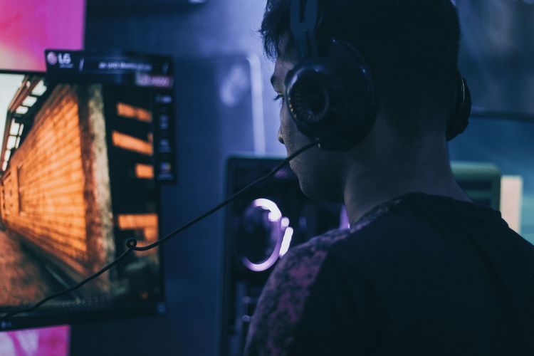 Kejang Saat Main Game, Gamer Ini Diselamatkan oleh Teman Online-nya