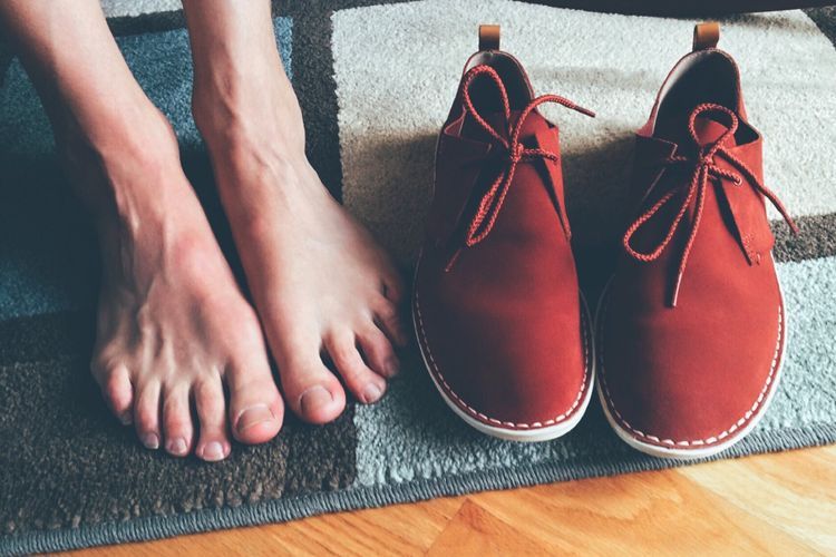 Bau Kaki Mengganggu? Coba Tips Simpel Ini Biar Pede Lagi