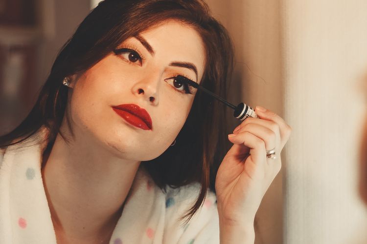 11 Tutorial Makeup Flawless Cepat ala MUA Profesional