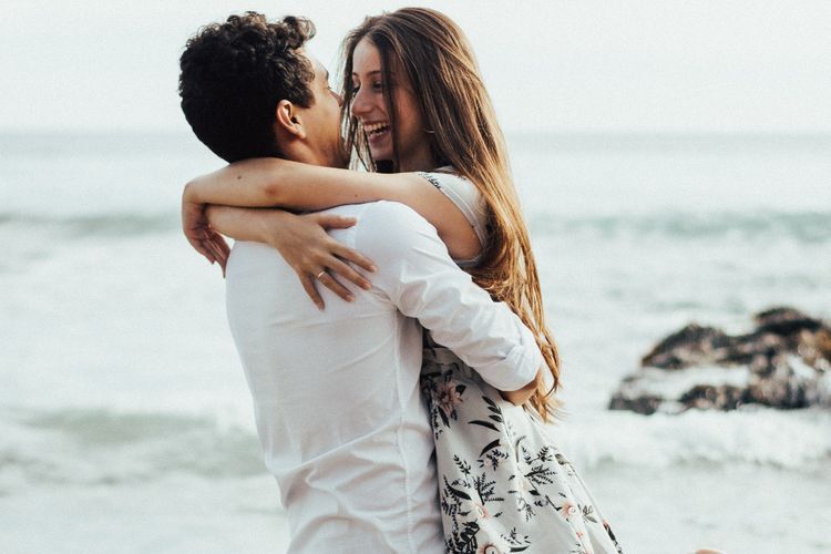 6 Pasangan Zodiak yang Paling Cocok, Apa Saja?