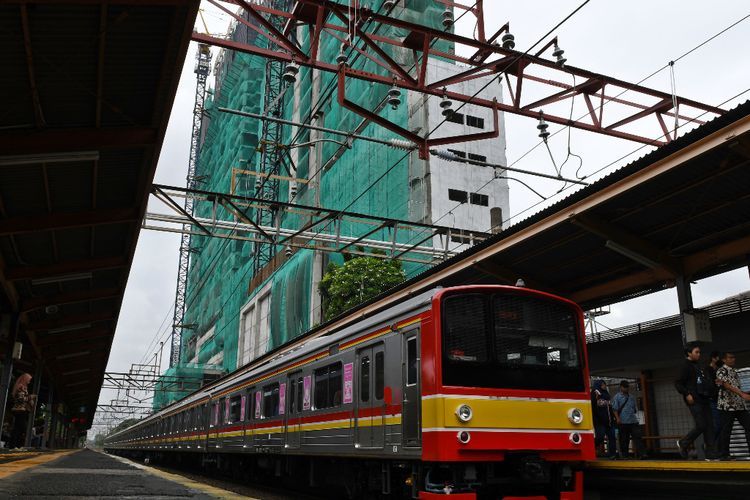 Efek Gempa Bekasi, KRL Jabodetabek Sempat Berhenti Sementara
