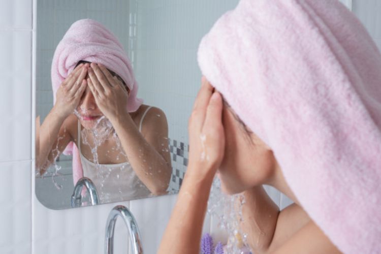 Tinggal di Kota Besar Bikin Kulit Cepat Rusak! Ini Cara Simpel Biar Tetap Sehat dan Glowing