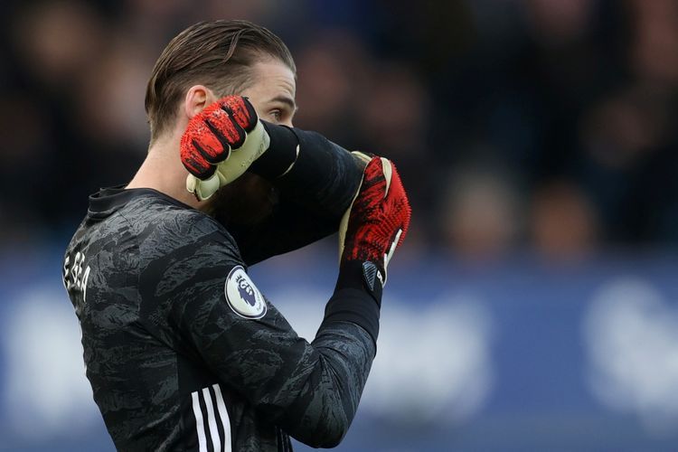 Emiliano Martinez Atau Senne Lammens, Manchester United Akhirnya Menentukan Pilihan