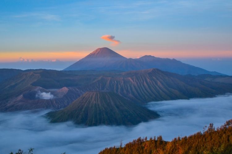 Catat! Ini 4 Gunung di Indonesia yang Menutup Jalur Pendakian pada 17 Agustus 2025!