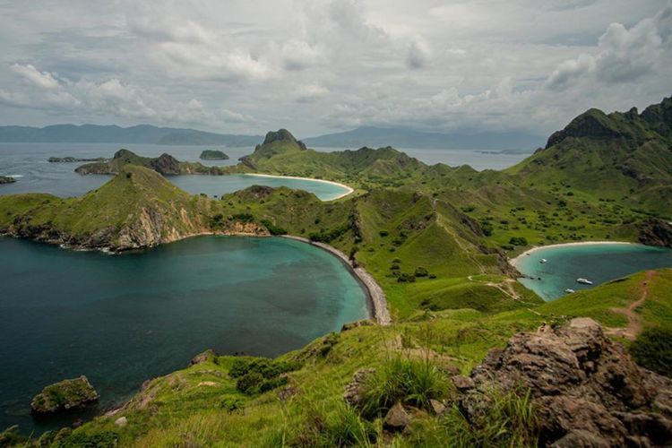 Menjelajahi Nusantara, Menjaga Alam: Wajah Baru Pariwisata Berkelanjutan Indonesia
