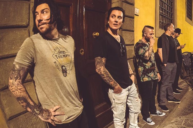 Segini Harga Tiket Nonton Konser Avenged Sevenfold Live in Indonesia