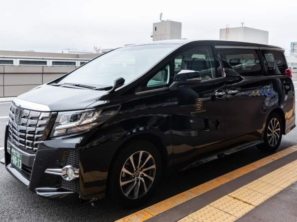 6 Tips Beli Toyota Alphard Bekas Taksi, Jangan Tergiur Harga yang Murah!