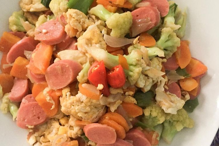 Masak Praktis Capcay Sosis Goreng