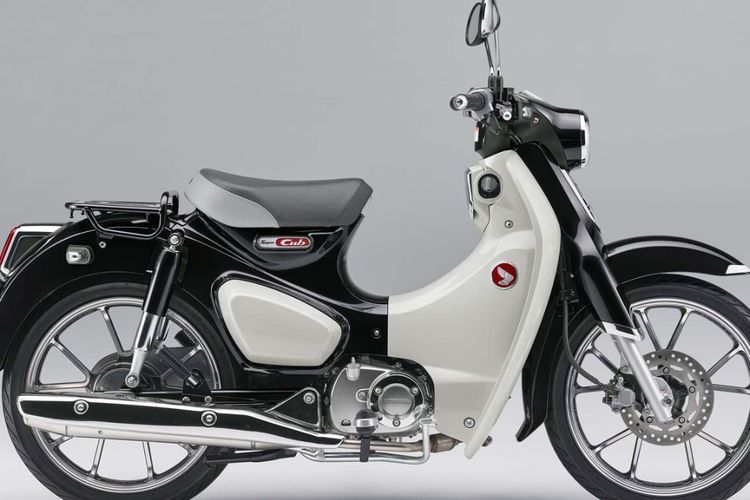 Dari Super Cub hingga Zoomer X, Ini Koleksi Motor Na Daehoon di Korea